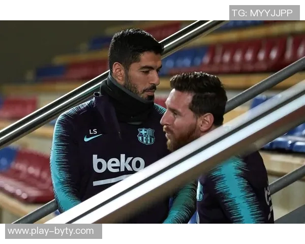 梅西与苏亚雷斯携手共战318场创造120次精彩连线的传奇故事